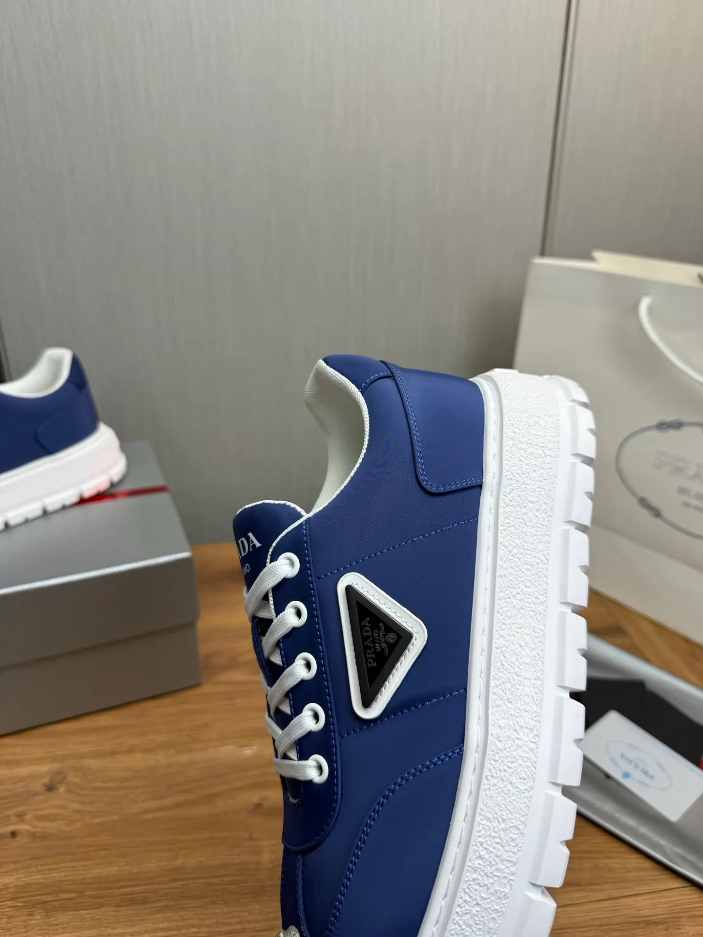 Men's shoes 💰560💰 [PRADA] Popular men's shoes shipped 👏Official website synchronized ⬆️Original imported waterproof fabric + cowhide lining, 1⃣️:1⃣️reproduction, original sole, 38-45 (45. Customized, non-refundable)